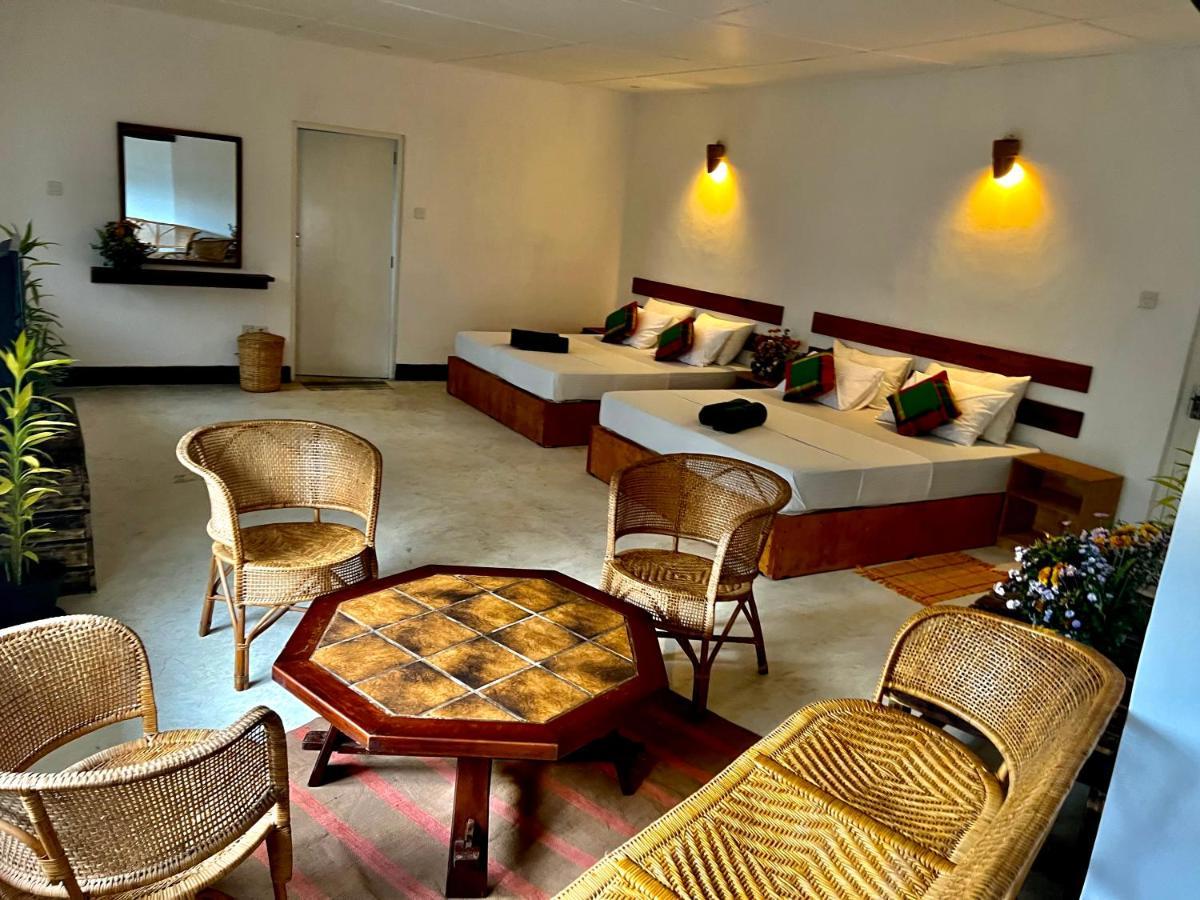 Louis Lake Villa Kandy Exterior foto